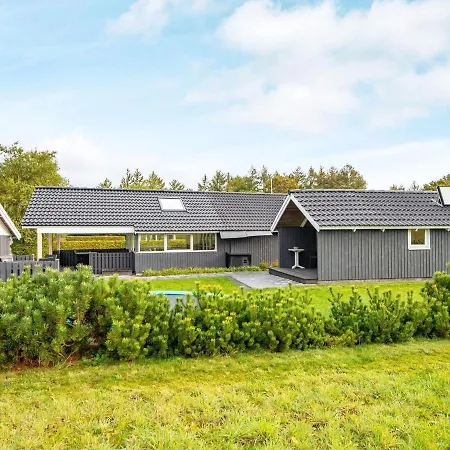 8 Person In Dom wakacyjny Hovborg