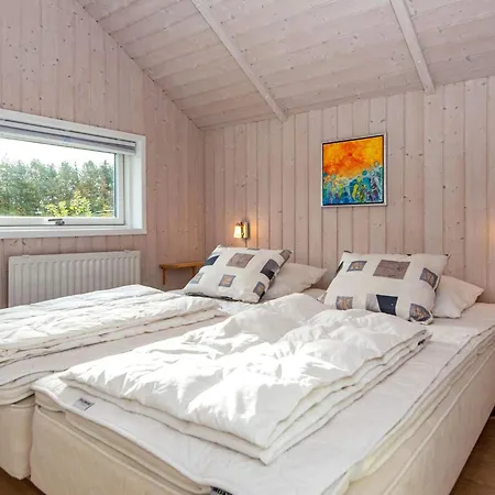 4 Star In Holiday home Hovborg