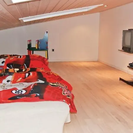 Family Retreat In - By Traum * Hovborg