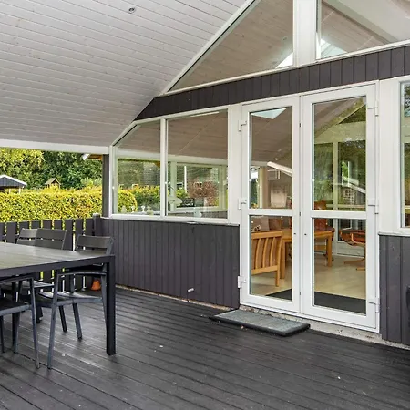4 Star In Holiday home *