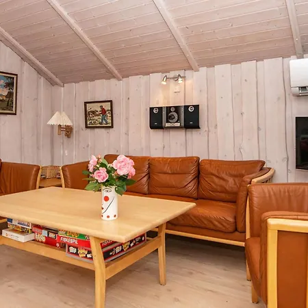 4 Star In Holiday home