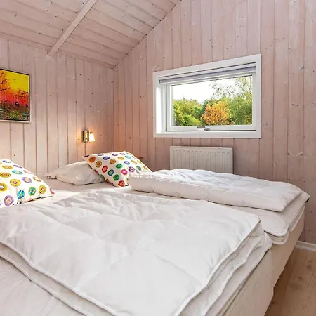 4 Star In Holiday home *