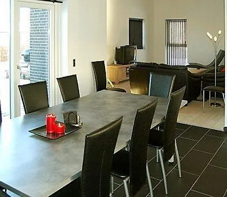 Family Retreat In - By Traum Hovborg