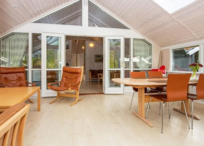 Family Retreat In - By Traum Hovborg