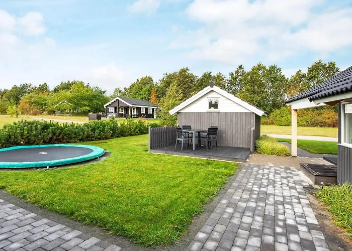 Family Retreat In - By Traum Hovborg