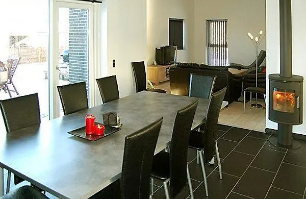 Family Retreat In - By Traum Hovborg